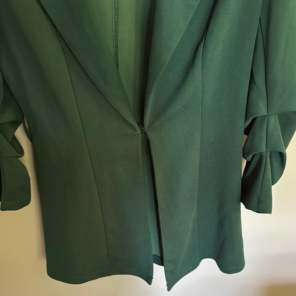 SHEIN Green Blazer with Ruched Sleeves - Picture 4 of 5
